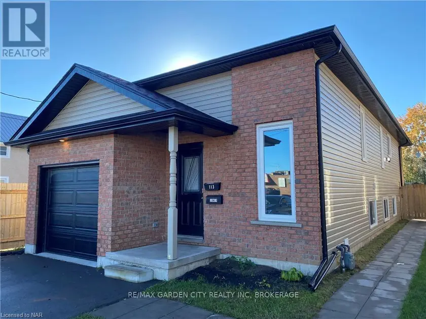 Detached at LOWER - 113 THOROLD ROAD, Welland