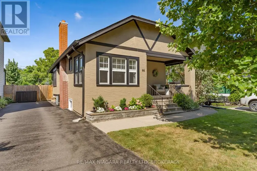 Detached at 66 HIGHLAND AVENUE, St. Catharines
