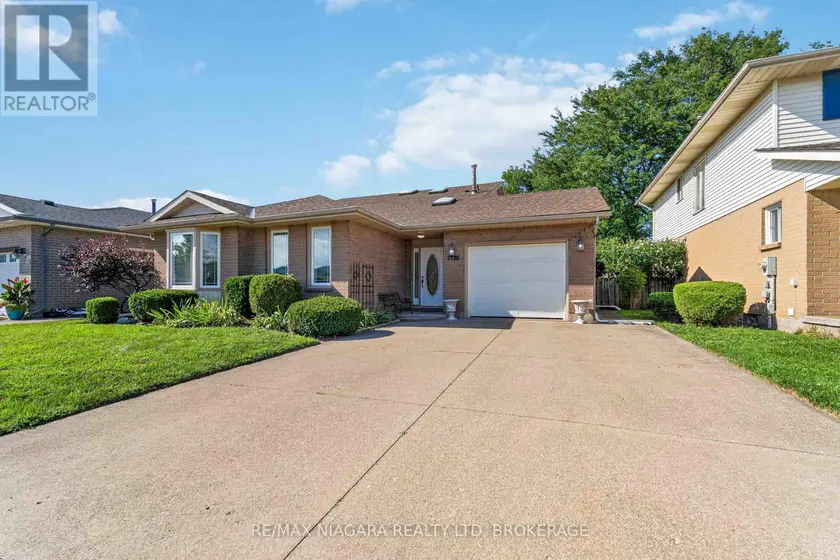 Detached at 7725 SWAN STREET, Niagara Falls