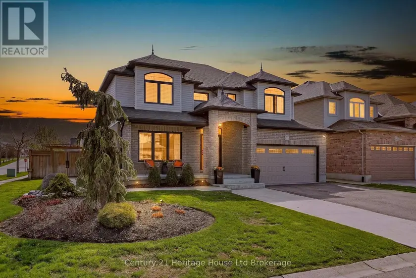 Detached at 717 NORMANDY DRIVE, Woodstock