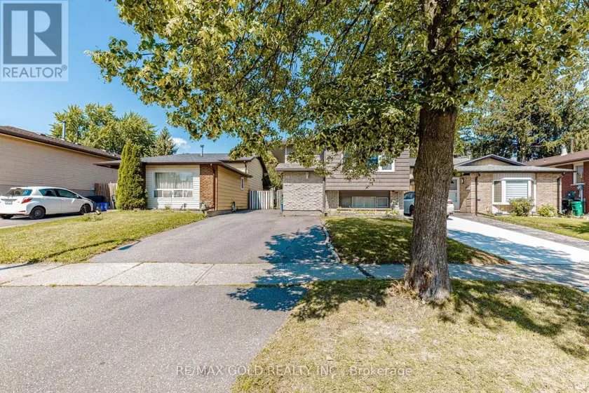 Detached at 58 HOMESTEAD PLACE, Kitchener