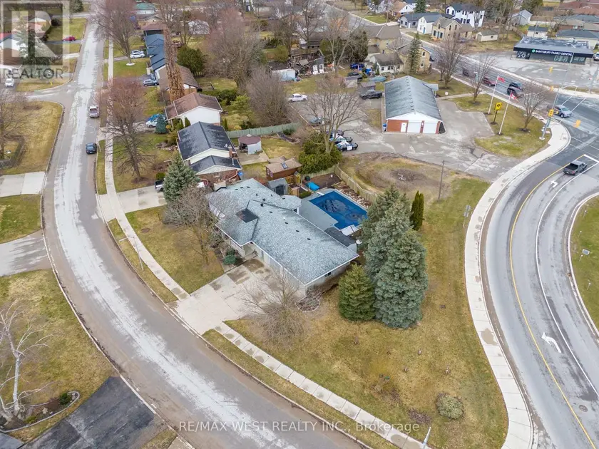 Detached at 96 LANGFORD DRIVE, Lucan Biddulph