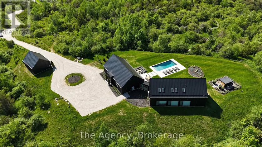 Detached at 716555 1ST LINE E, Mulmur