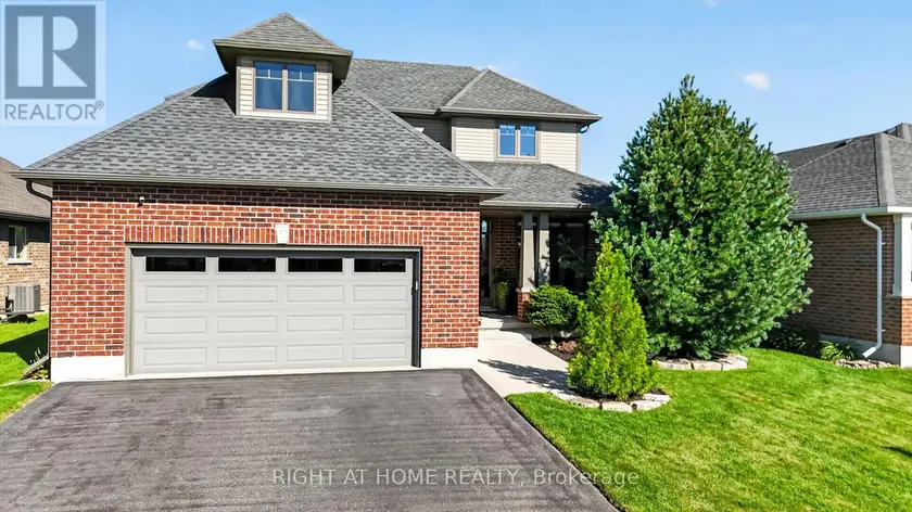 Detached at 90 SHAW VALLEY DRIVE, St. Thomas