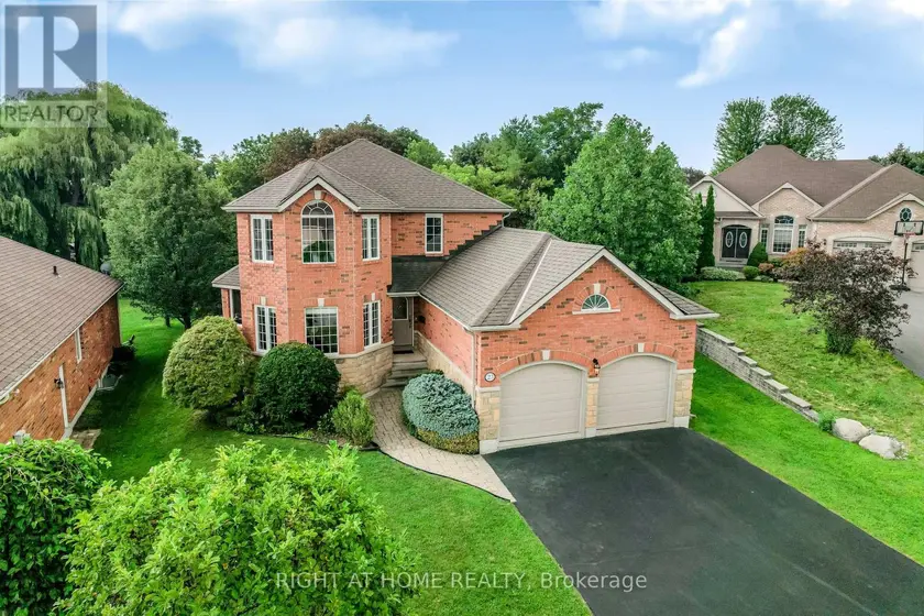 Detached at 23 MAGNOLIA COURT, Belleville