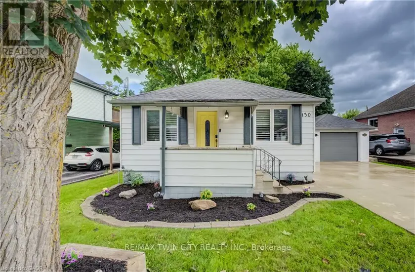 Detached at 130 SYDENHAM STREET, Woodstock