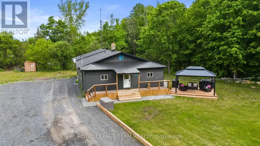 Detached at 16509 CEDARVALE ROAD, North Stormont