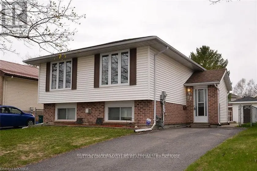 Detached at 27 DAUPHIN AVENUE, Kingston