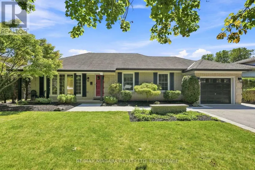 Detached at 6 ROYAL OAK DRIVE, St. Catharines