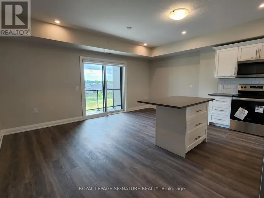 Apartment at 312 - 120 SUMMERSIDES BOULEVARD, Pelham