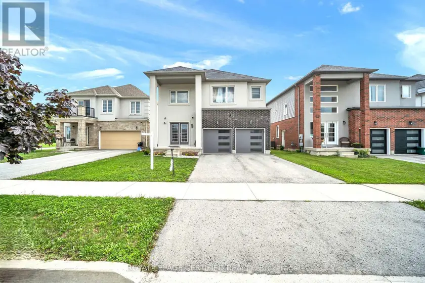 Detached at 204 MCCABE AVENUE, Welland