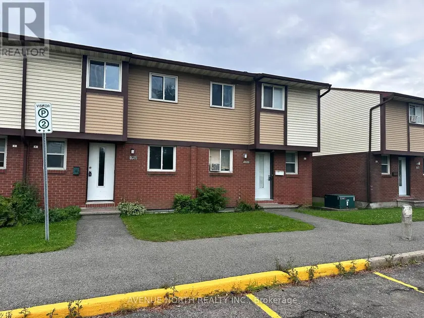 Townhouse at 1352 FOXWELL STREET, Ottawa