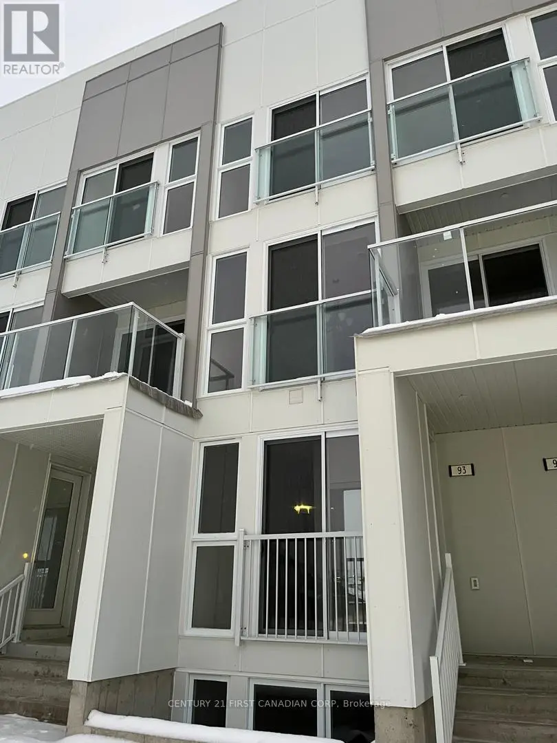 Townhouse at 93 - 234 EDGEVALLEY ROAD, London