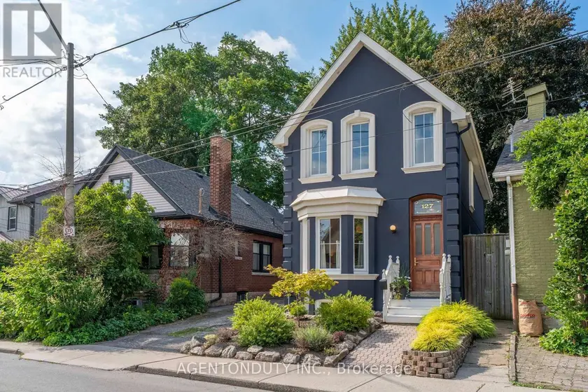 Detached at 127 PETER STREET, Hamilton