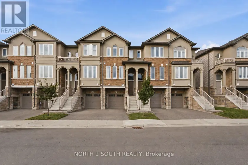 Townhouse at 90 LAGUNA VILLAGE CRESCENT, Hamilton