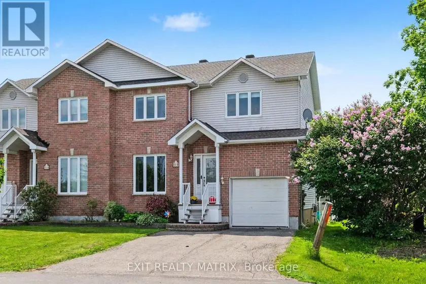 Semi-Detached/Link at B - 15 BLAIS STREET, Russell