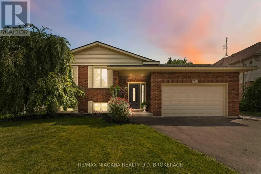 Detached at 71 SUMBLER ROAD, Welland