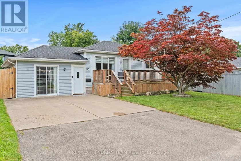 Detached at 35 KINSEY STREET, St. Catharines