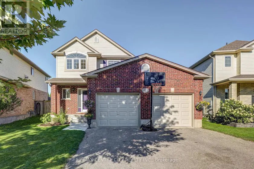 Detached at 42134 MCBAIN LINE, Central Elgin