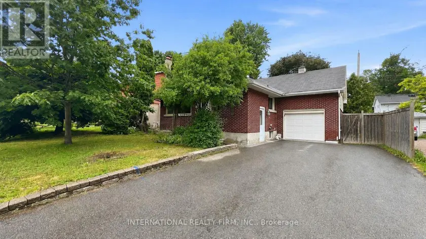 Detached at 1213 ERINDALE DRIVE, Ottawa