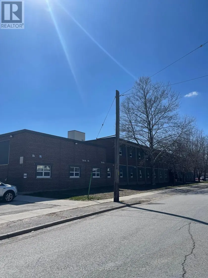 Multiplex at 203 - 50 SCOTT STREET, St. Thomas