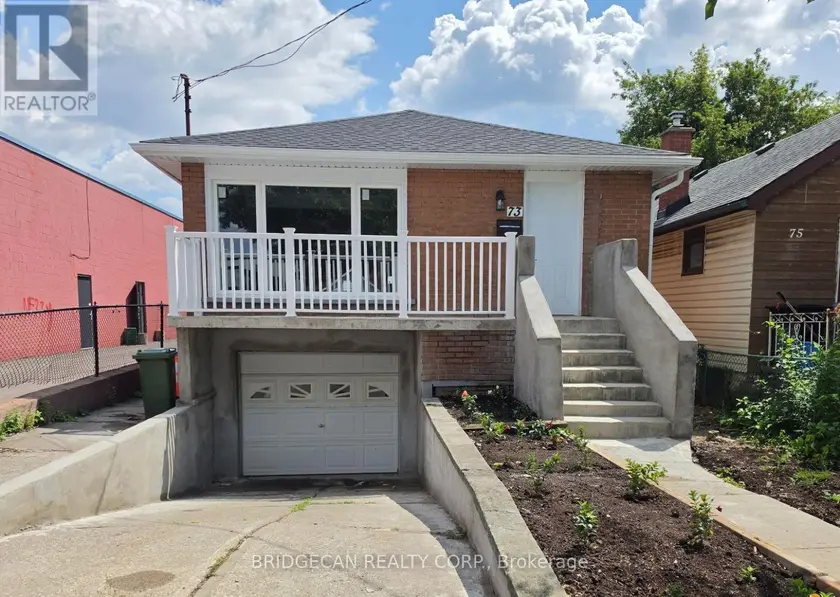Detached at 73 ADAIR AVENUE S, Hamilton