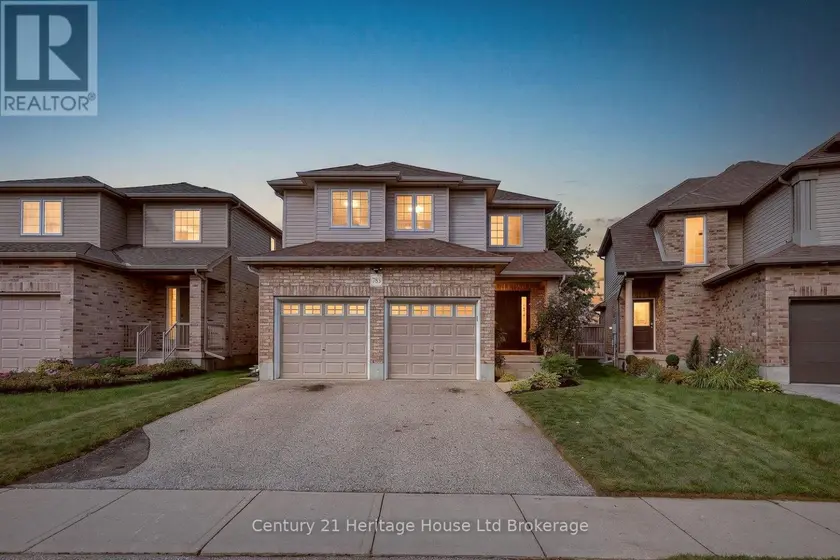 Detached at 783 FRONTENAC CRESCENT