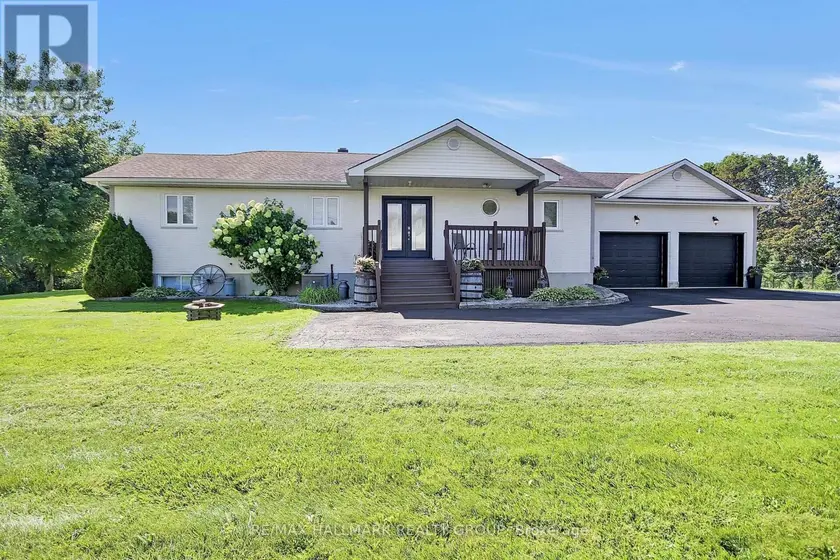 Detached at 7414 DAWN TARA DRIVE, Ottawa