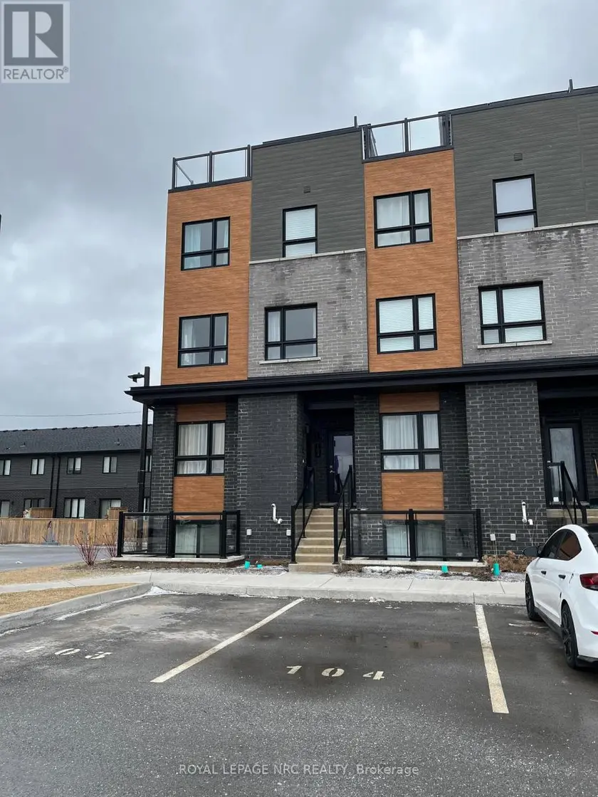 Townhouse at 104 - 6705 CROPP STREET, Niagara Falls