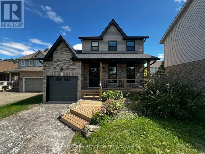 Detached at 716 RUSSEL COURT, Shelburne