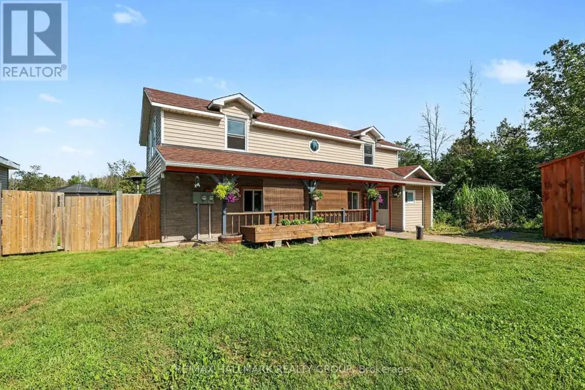 Detached at 8784 15 HIGHWAY, Beckwith