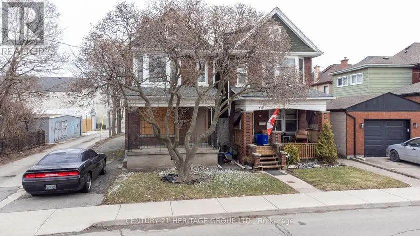 Detached at 116-120 BARNESDALE AVENUE N, Hamilton