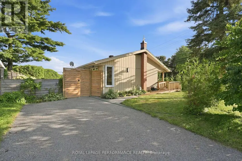 Detached at 3149 SOUTHMORE DRIVE E, Ottawa