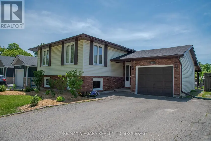 Detached at 2439 CORAL AVENUE, Fort Erie