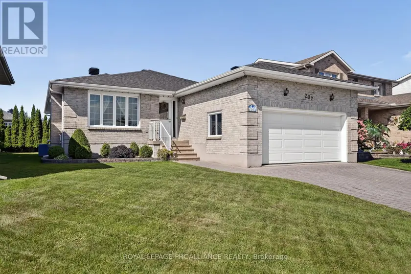 Detached at 202 BELEY STREET, Brockville