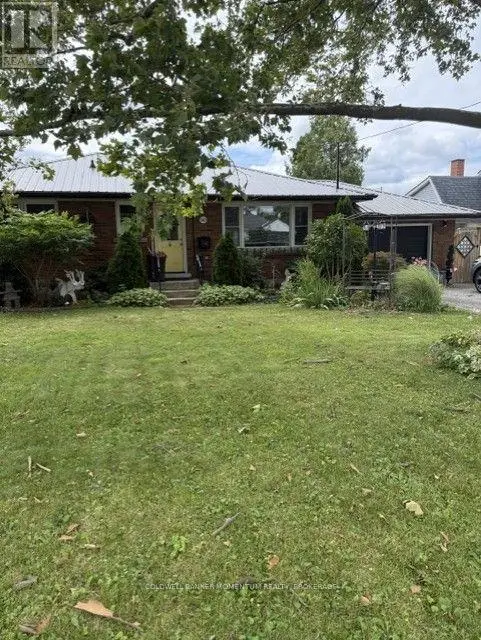 Detached at 560 CARLTON STREET E, St. Catharines
