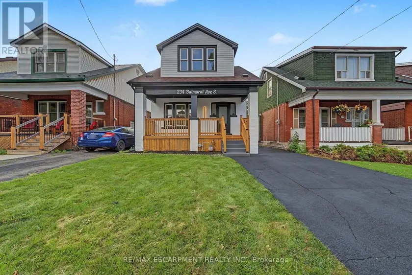 Detached at 234 BALMORAL AVENUE S, Hamilton
