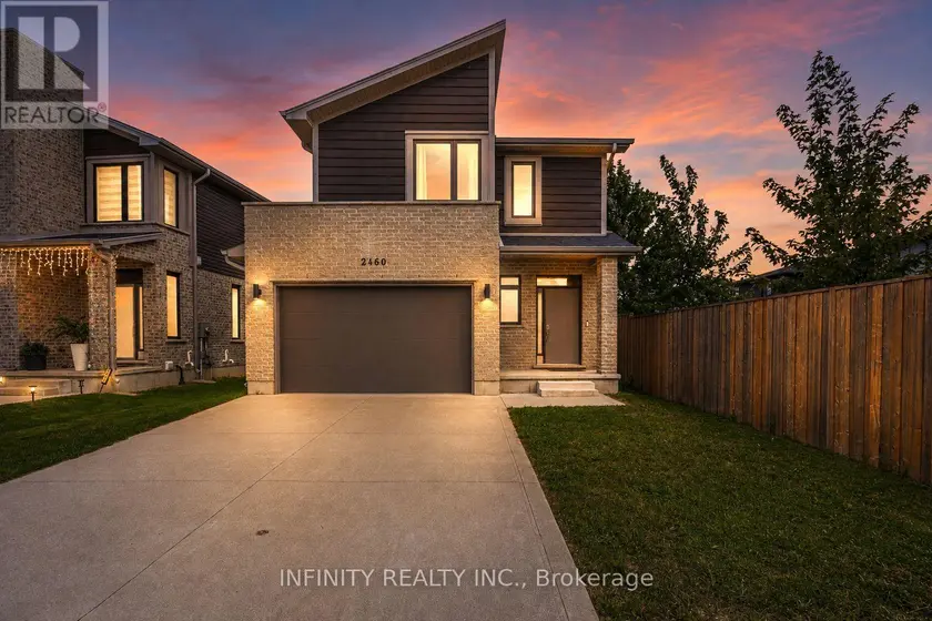 Detached at 2460 IRISH MOSS ROAD, London South