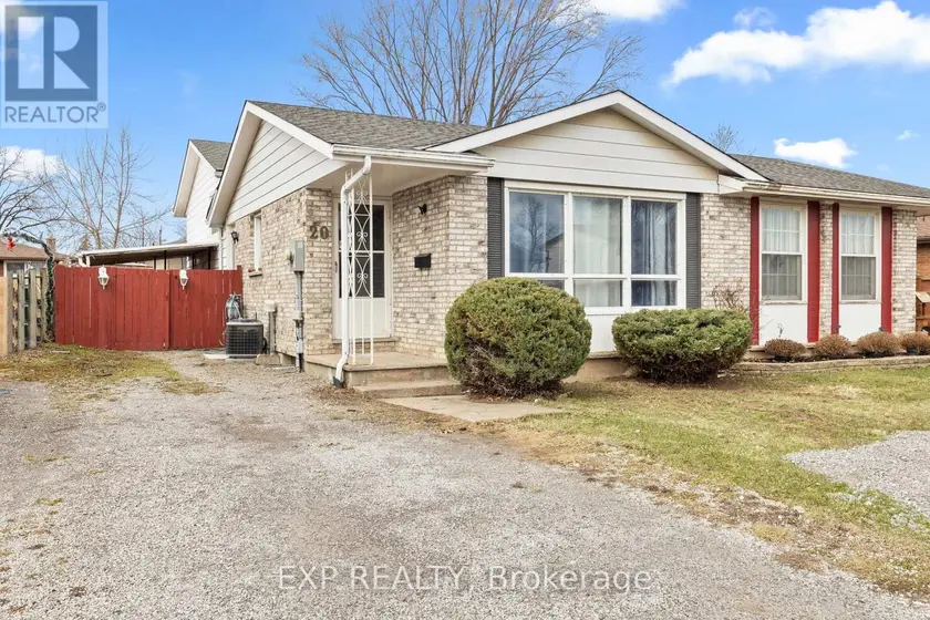 Semi-Detached/Link at 20 CANTERBURY DRIVE, St. Catharines