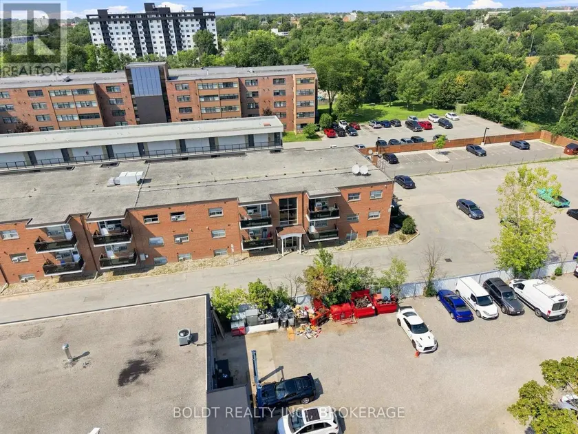 Apartment at 307 - 264 OAKDALE AVENUE, St. Catharines