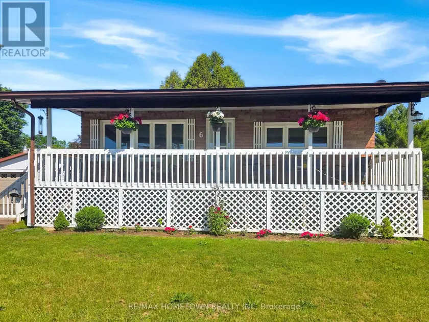 Detached at 6 JANE STREET, Augusta