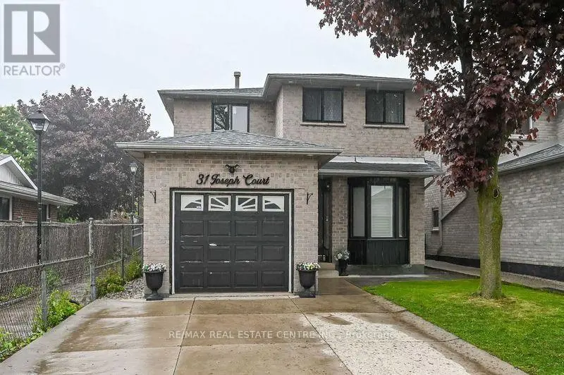 Detached at LOWER UNIT - 31 JOSEPH COURT, Hamilton