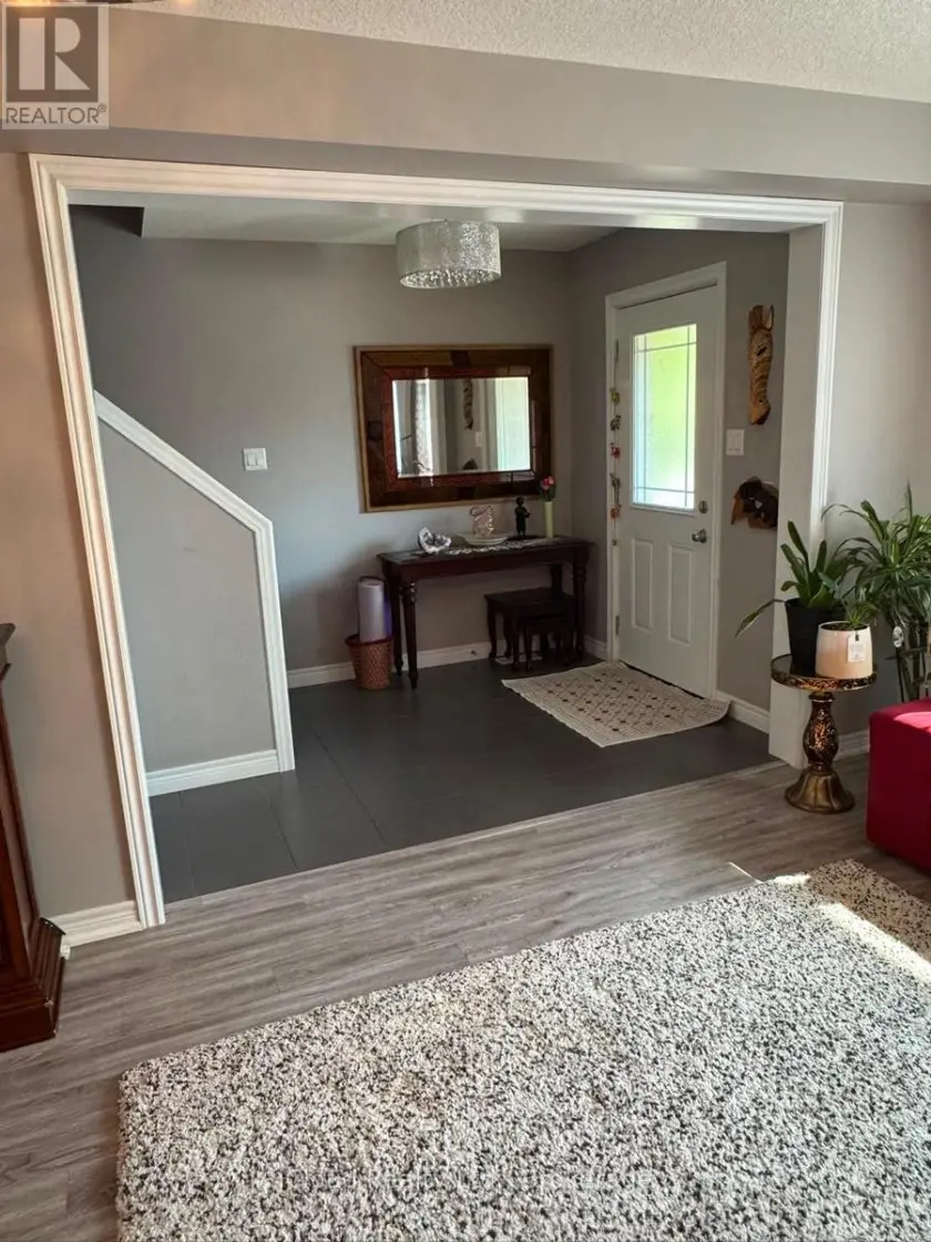 Townhouse at 29 - 14 AMOS DRIVE, Guelph