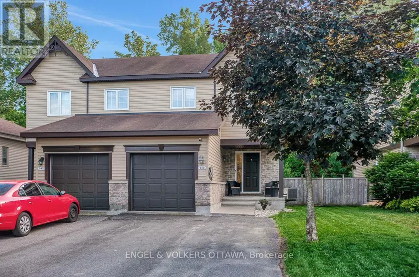 Semi-Detached/Link at 938 PAYER STREET, Clarence-Rockland
