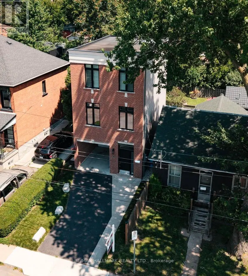 Detached at 53 WOOD STREET E, Hamilton