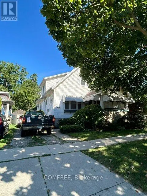 Detached at 49 TALBOT STREET E, Chatham-Kent
