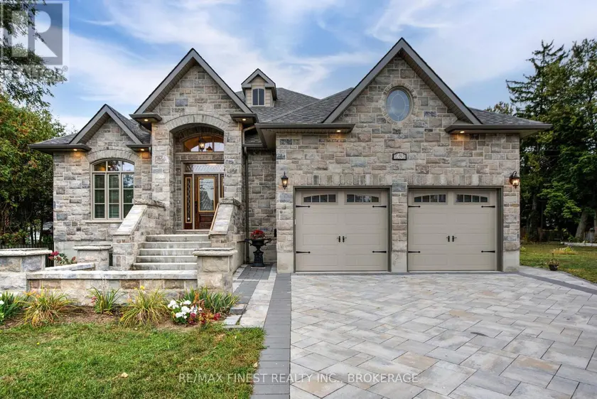 Detached at 43 CRERAR BOULEVARD, Kingston
