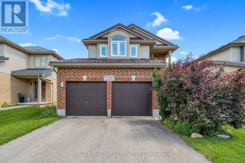 Detached at 1726 ENNISMORE CRESCENT, London North