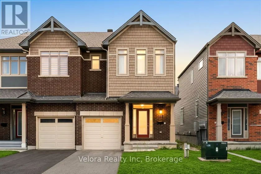Townhouse at 125 OVERBERG WAY, Ottawa