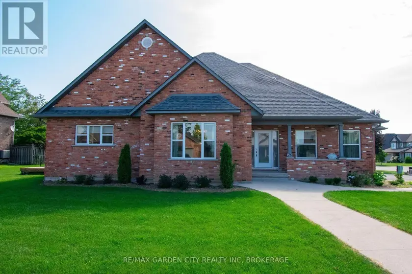 Detached at 26 LAS ROAD, West Lincoln